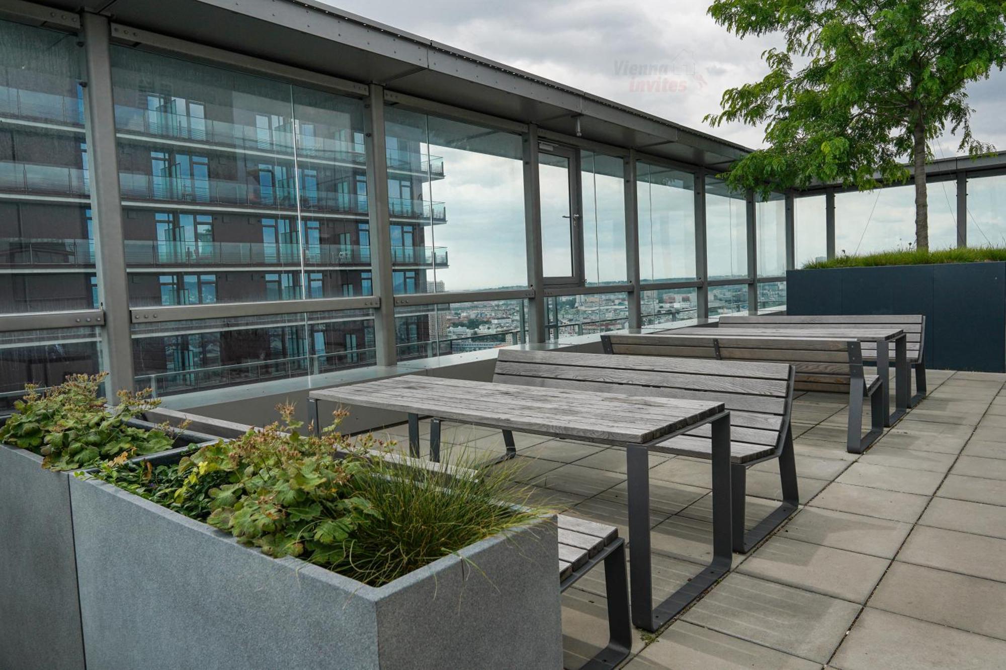 Triiiple 7heaven - Amazing View On Floor With Rooftop Pool Apartmán