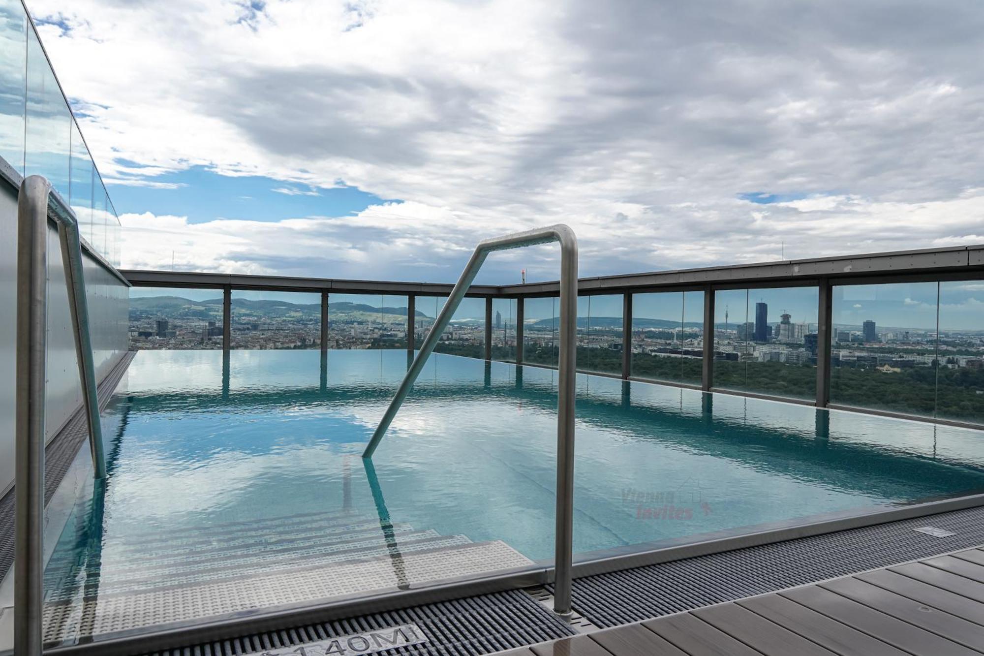 Triiiple 7heaven - Amazing View On Floor With Rooftop Pool Apartmán Vídeň