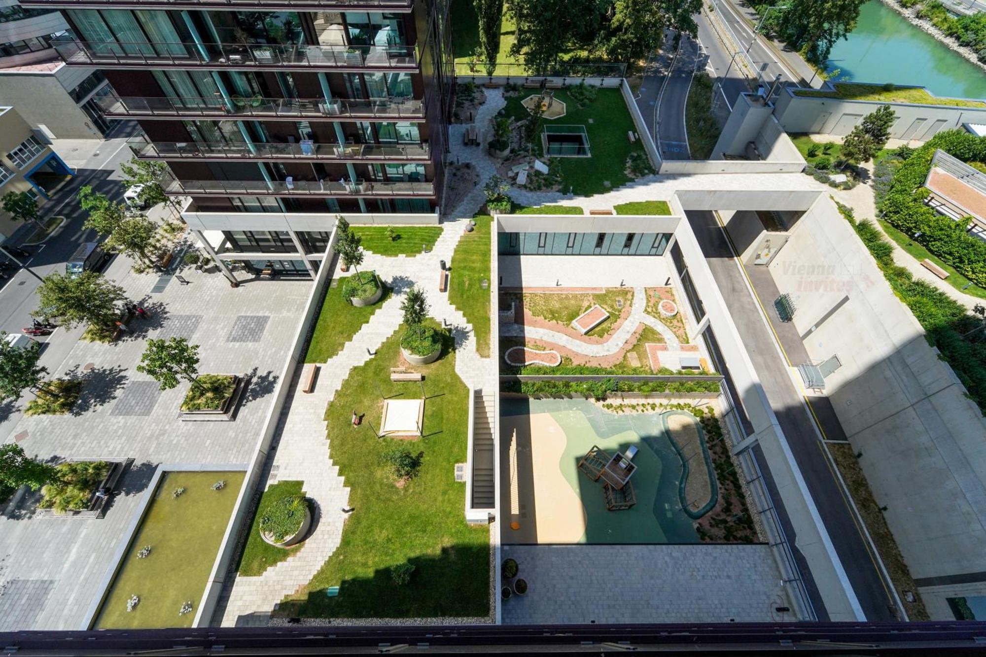 Triiiple 7heaven - Amazing View On Floor With Rooftop Pool